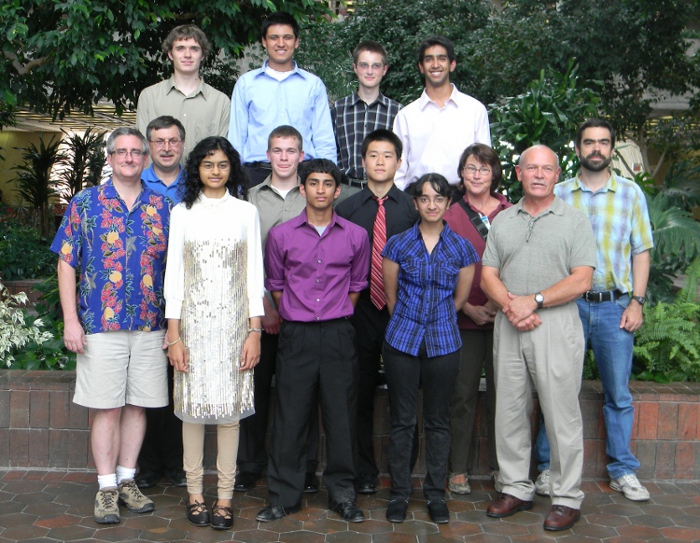 QuarkNet Students and Teachers Picture